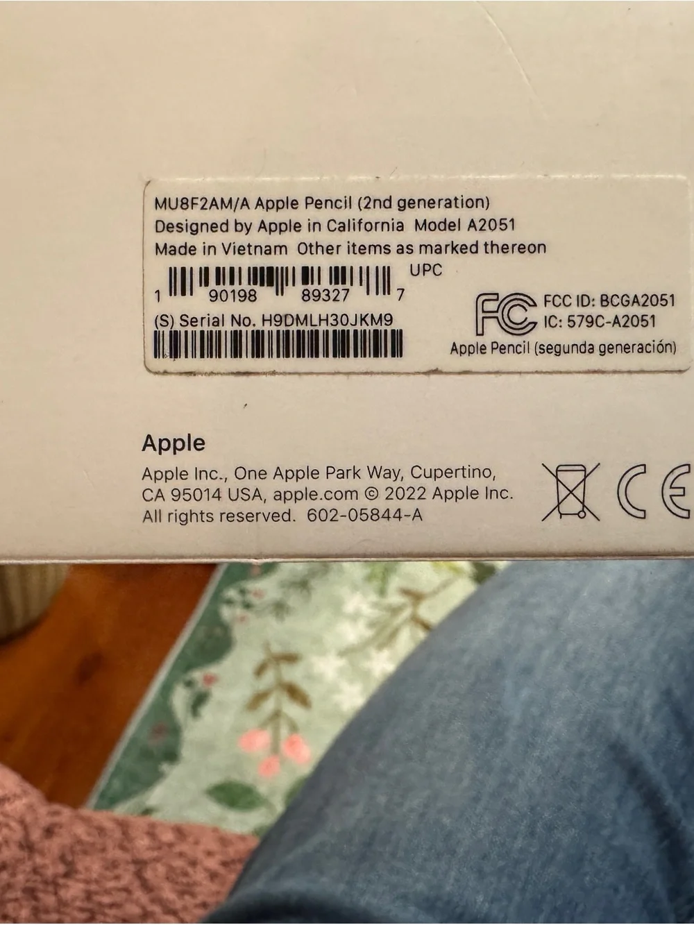 Apple Pencil (White) with Branded Packaging